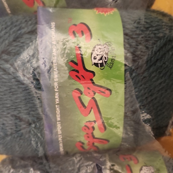 Lana Moro Teal Knitting Yarn - Picture 2 of 4